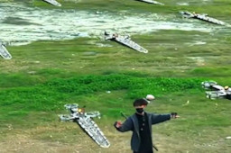   90后用科技实现御剑飞行 缩略图