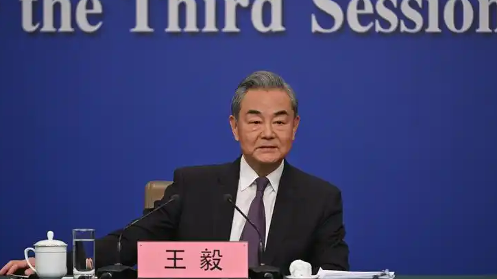 男子醉驾送早产妻子就医被判无罪