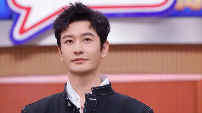 黄晓明赵丽颖等艺人救灾物资车侧翻