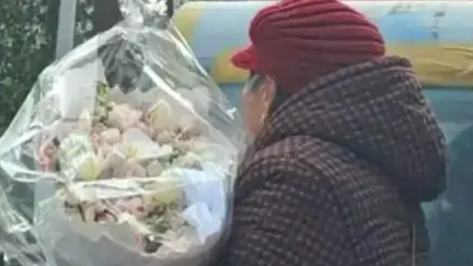 一不小心拍到了爱情的模样（百度热搜指数：7235368）