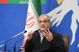   伊朗总统连发数问怒斥美国凭什么 缩略图