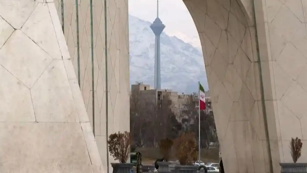 伊朗总统：愿与抗议团体会面