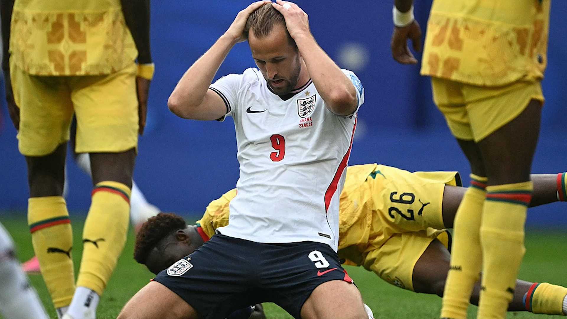  英格兰队狂轰19次颗粒无收