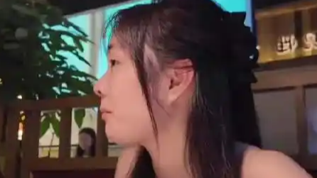 “黄总请你去包厢”涉事男子称认错人