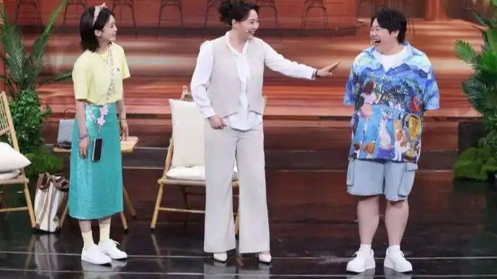 于莎莎演我“职场社交”状态