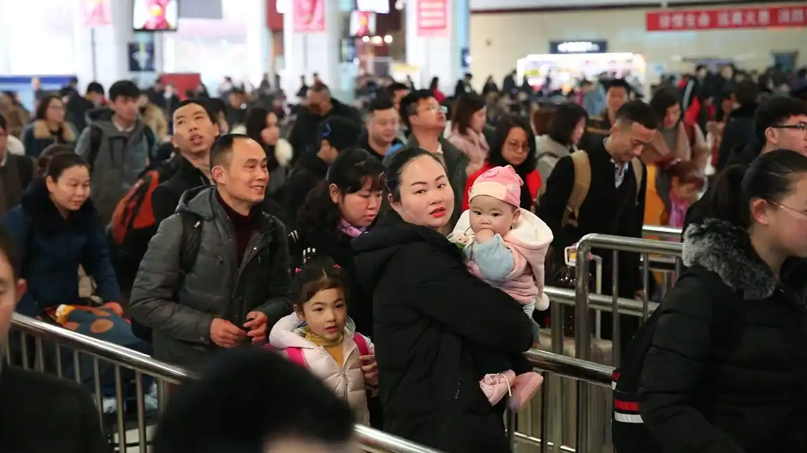  春运带娃 这份防走失指南请收好