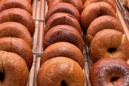   面包为啥变贵了 缩略图