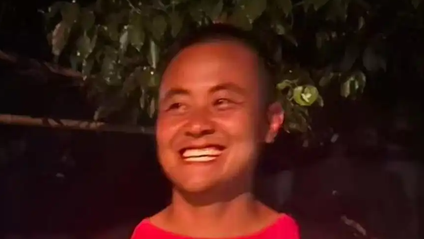 90后飞手找到失联4天男孩