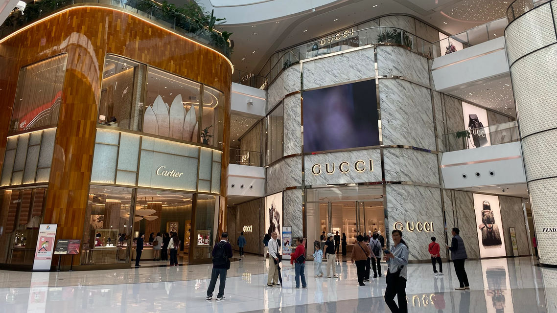  珠宝便宜五千 海南免税城“被买空”