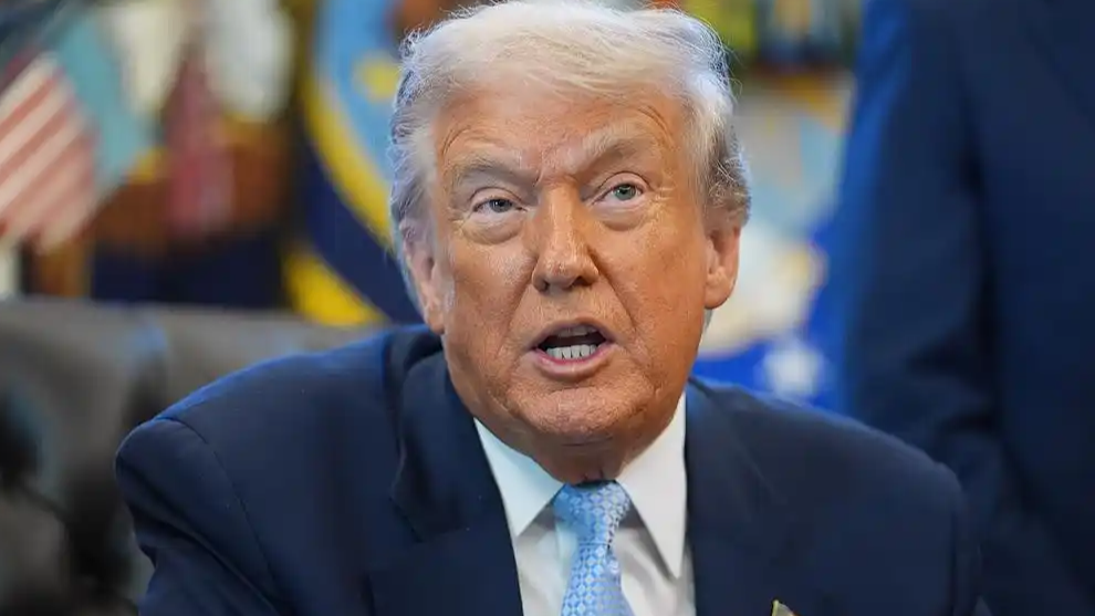 特朗普称认定委政府是“恐怖组织”