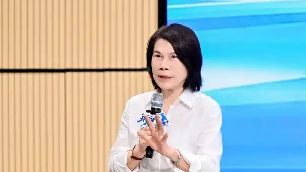 别把学校办成了车间