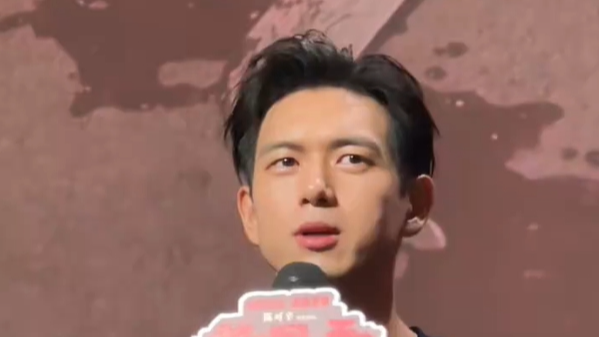  李现是第一个推了《酱园弄》的人