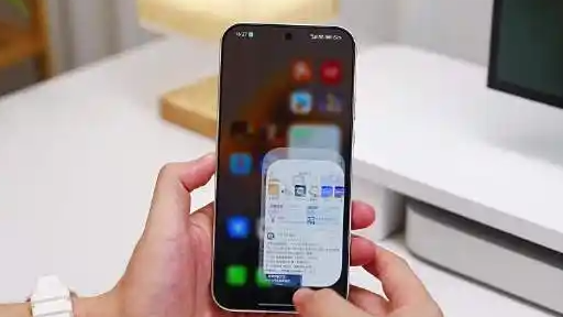 手机集体涨价 吓跑了买手机的人