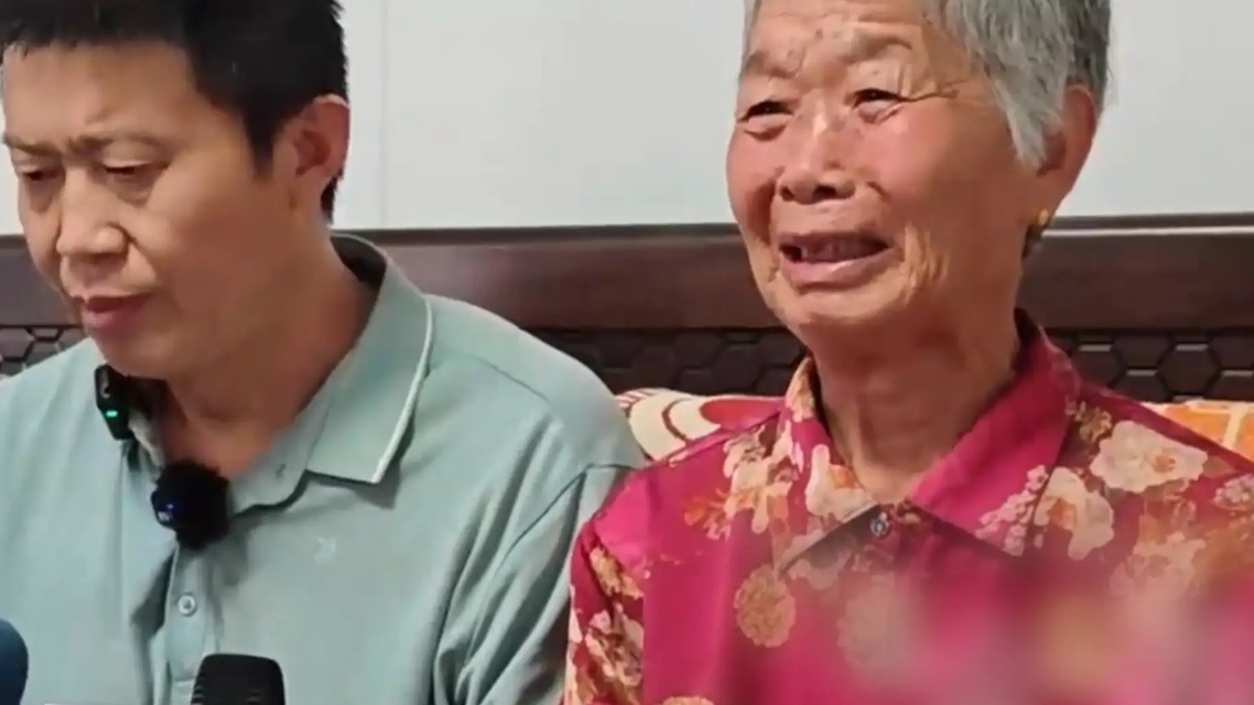 许倬云曾说要葬在父母的坟墓旁”
