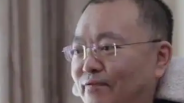  蔡磊：晚期像反复溺水 狂躁绝望