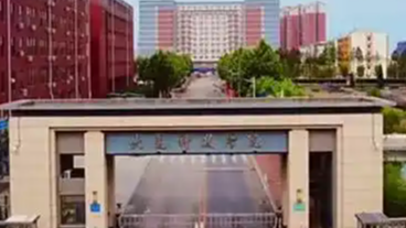 特朗普已出发 带了这些人