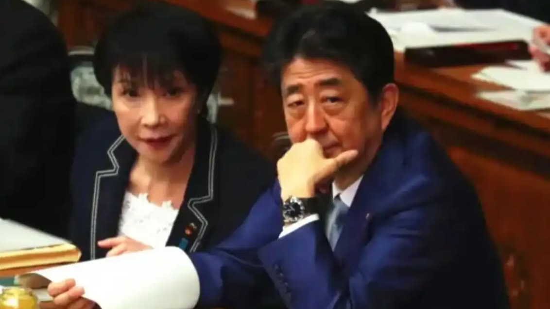 安倍晋三到高市早苗：跨越10年的阴谋