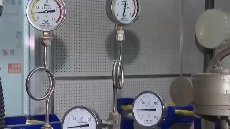 江苏一小区集中供冷 不开空调25℃