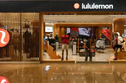   lululemon或与不孕等风险相关 缩略图