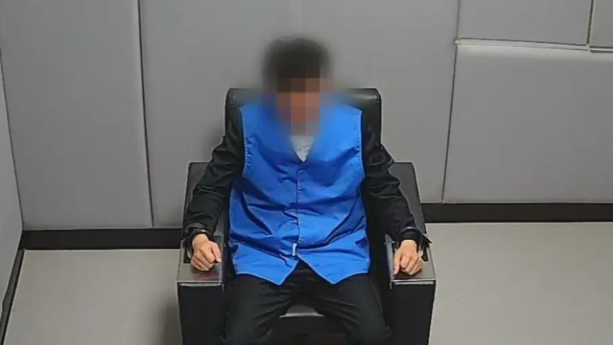 男子追求女技师被拒后报假警