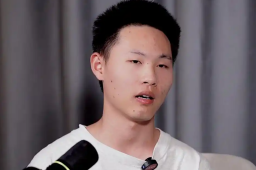 申聪：刚回家时每晚哭 枕头没干过