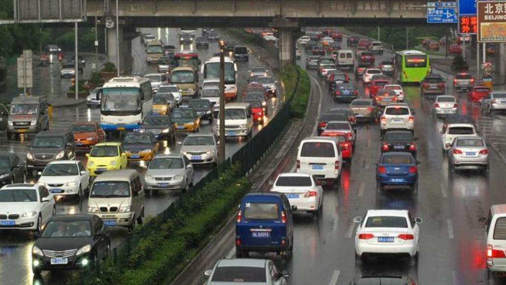 《731》预告片提醒：未满18岁谨慎观看