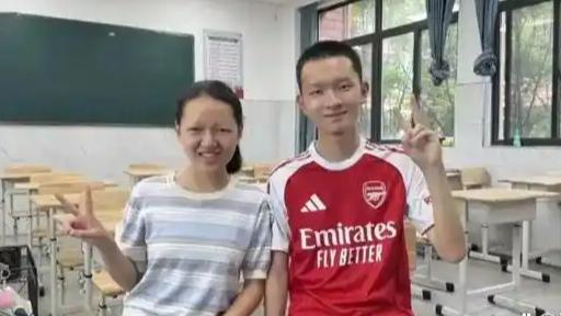 17岁哥哥上中科大15岁妹妹上北大