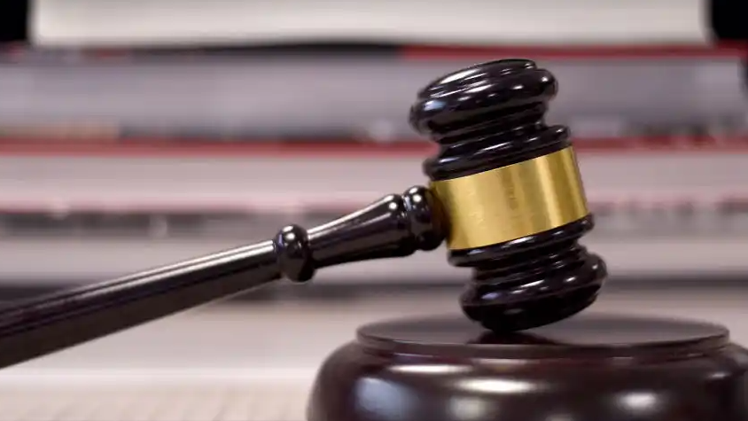 男子称借父母190万多次催还款遭拒