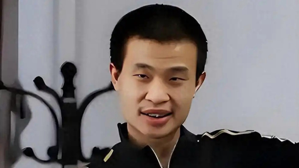 韦东奕有新身份：北大长聘副教授