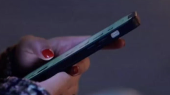 1分钟回消息，月入过万：“秒回师”悄然走红