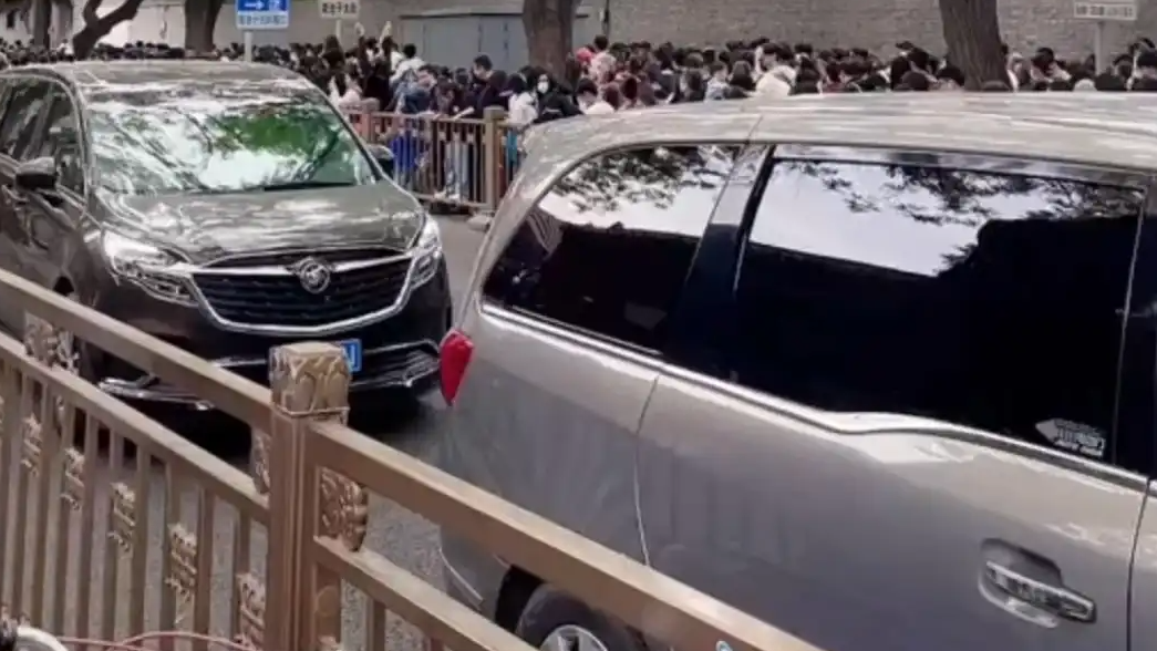 北京這么擠 到底有誰在啊