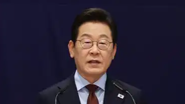美国富翁在南非狩猎时被水牛顶死