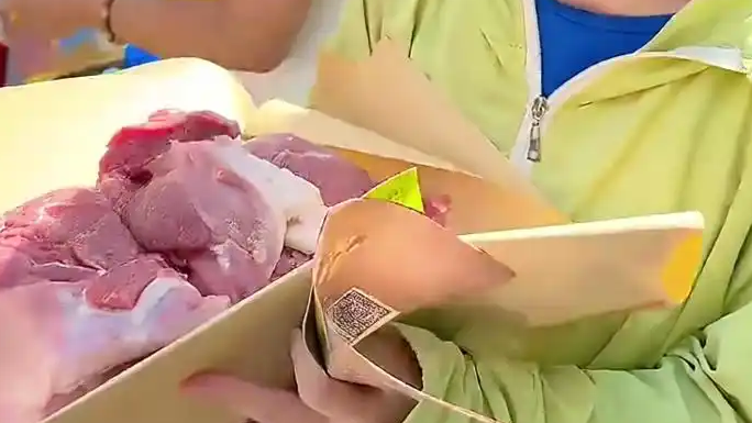 社区鼓励减肥 1斤赘肉换1斤鲜猪肉