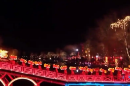   南北非遗民俗闹新春 缩略图