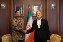   伊总统：伊朗人民对美国完全失去信任 缩略图