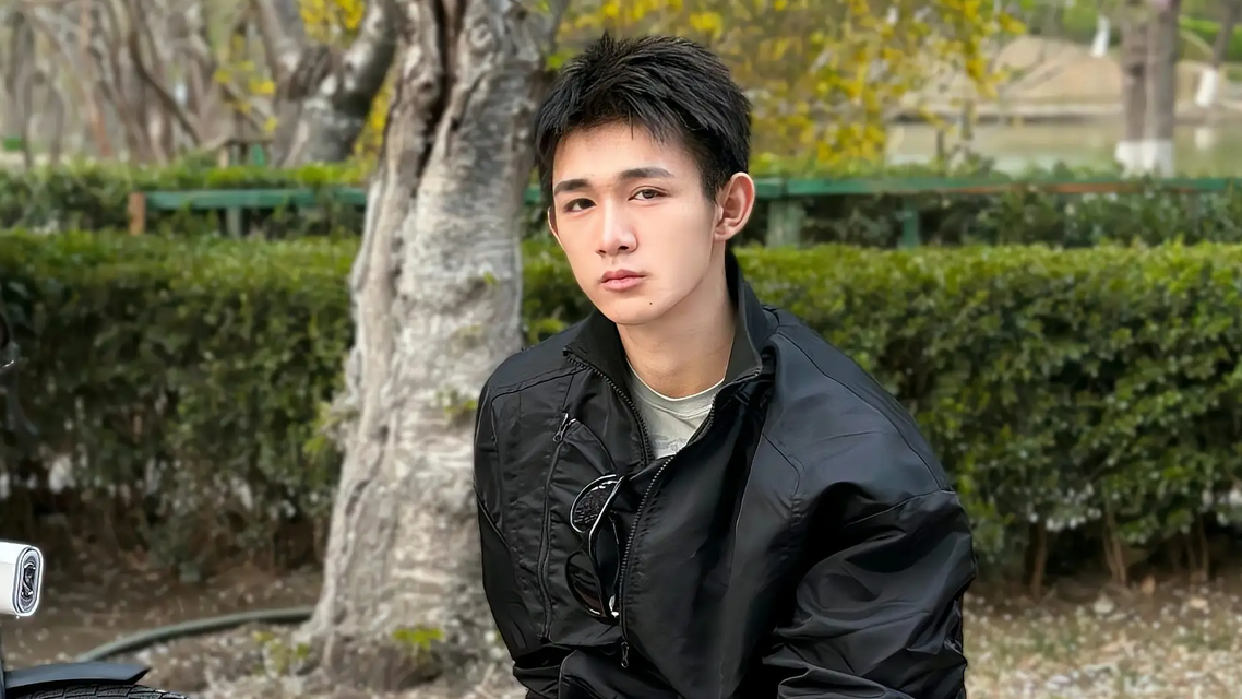 曝榮梓杉心肌炎復(fù)發(fā)