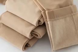   女孩穿“光腿神器”进急诊 医生提醒 缩略图