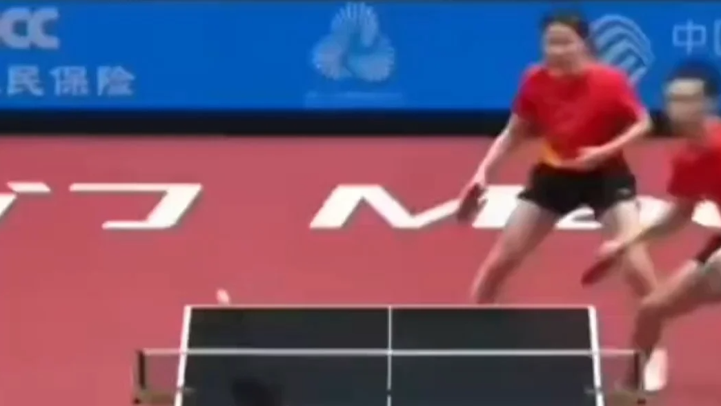 全运会选手倒地庆祝后发现比赛没结束