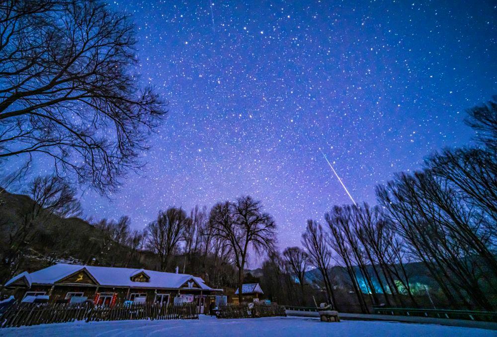 今晚 2025最后一场流星雨
