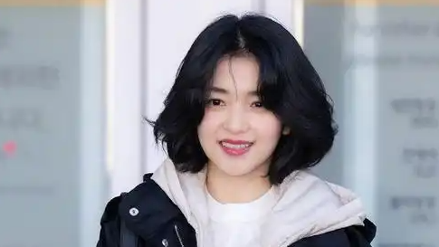 金泰梨得百想视后 IU遗憾落选意难平