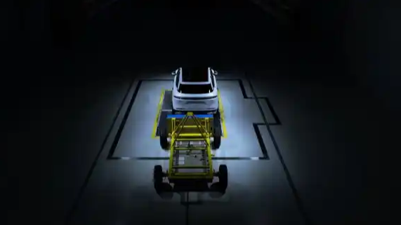  焕新极氪7X完成全球首次105km/h后碰