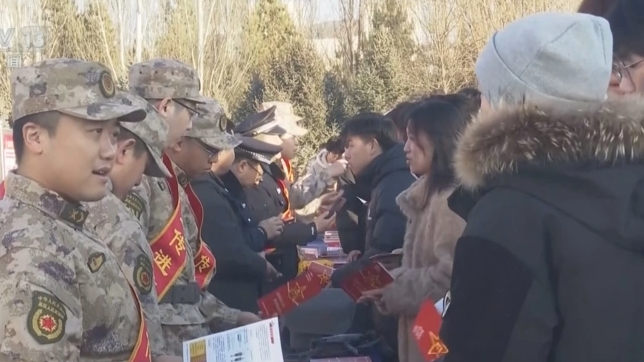 适龄男性公民都应进行兵役登记