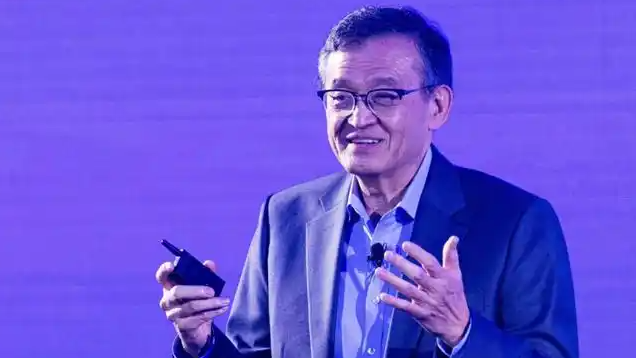 特朗普要求辞职的英特尔CEO啥来头