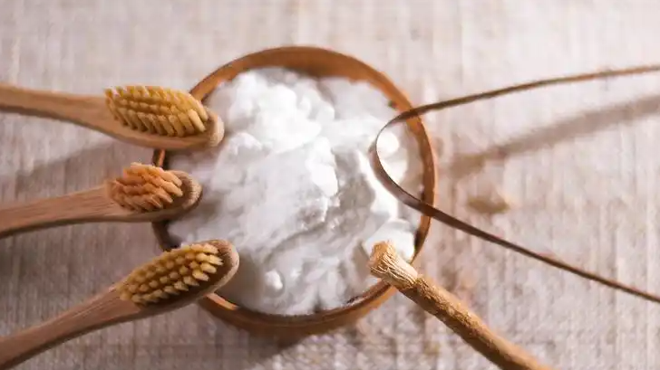  醋加盐刷牙引热议 专家：损伤不可逆