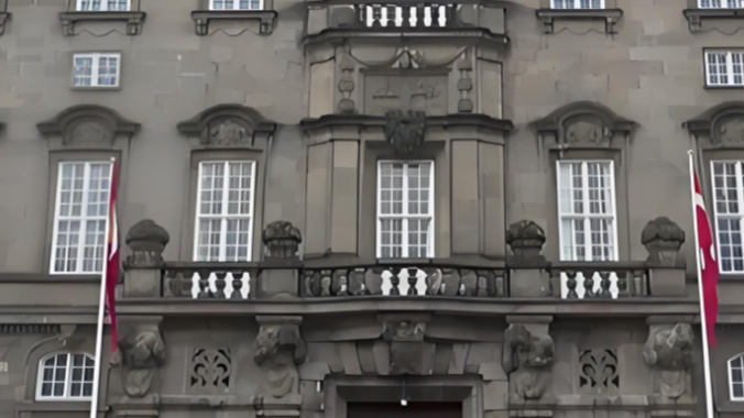 丹麦把台湾人“居留证国籍”改为中国