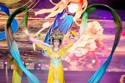   网红罗大美遗体已在太平间两年多 缩略图