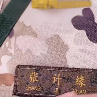 中国军装设计令人泪目