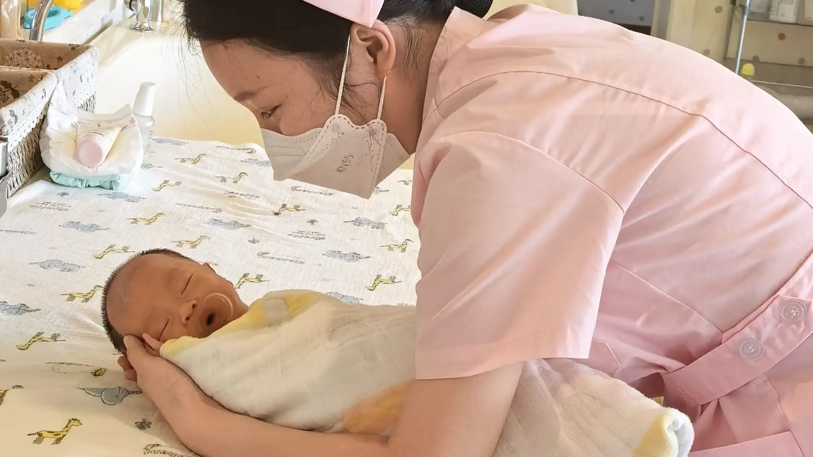 人民日报：月子中心超范围经营得管管