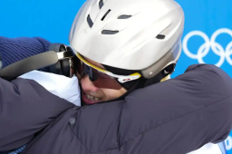   “金牌侠侣” 巅峰相见 缩略图