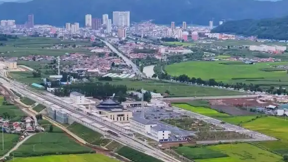 中国假期吸引世界流量
